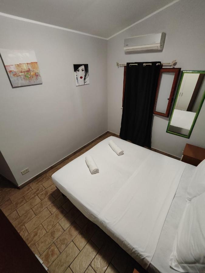 Sicily Travel Apartment'S 4 Giardini Naxos Exterior photo